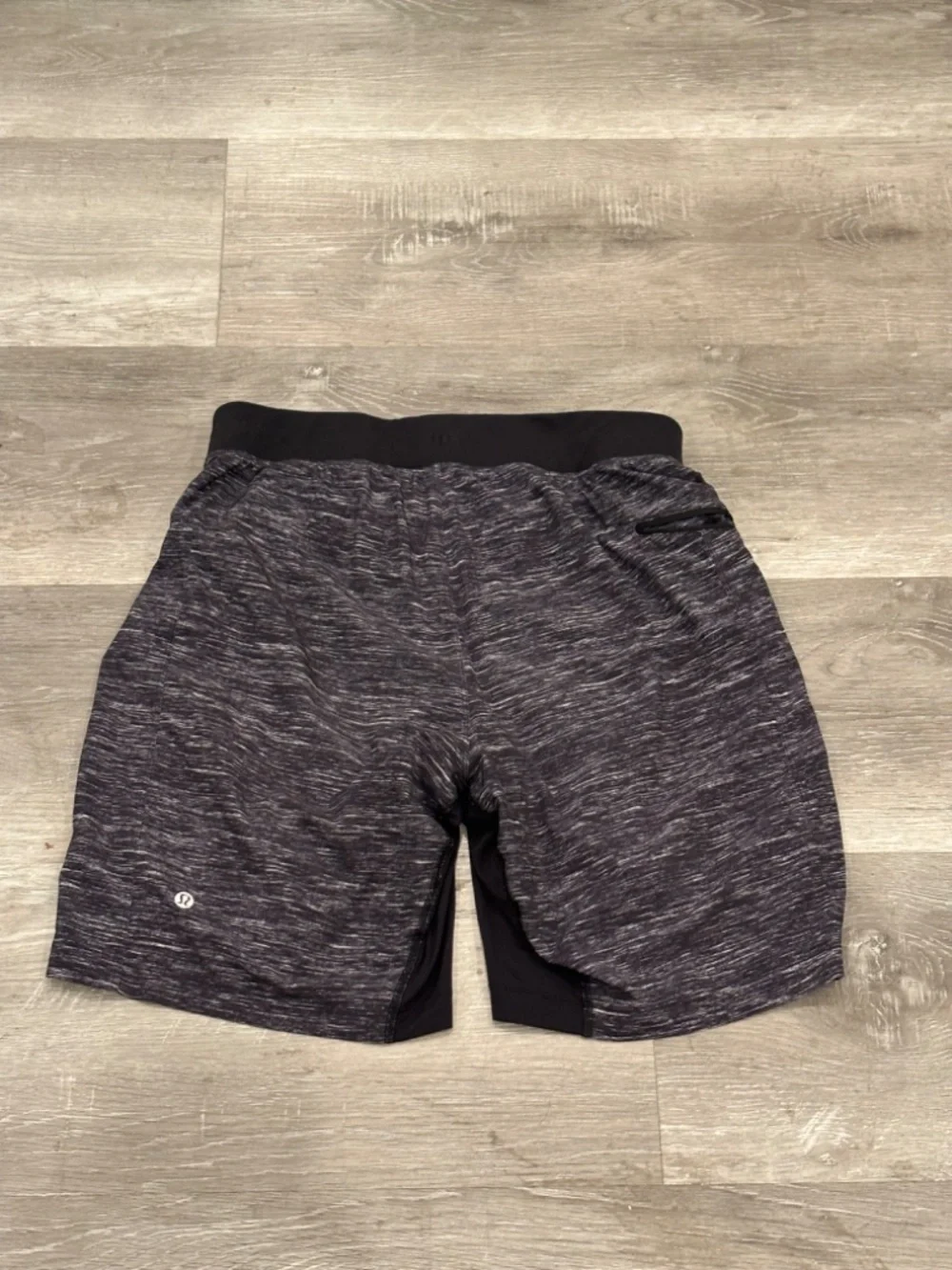 Lululemon Short Textured Gray Pace Breaker Lined 9